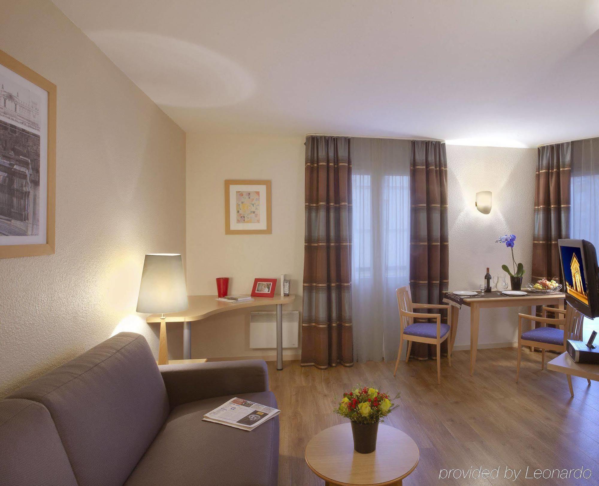 ซิทาดีนส์ บาสตีย์ การ์ เดอ ลียง ปารีส Aparthotel ภายนอก รูปภาพ
