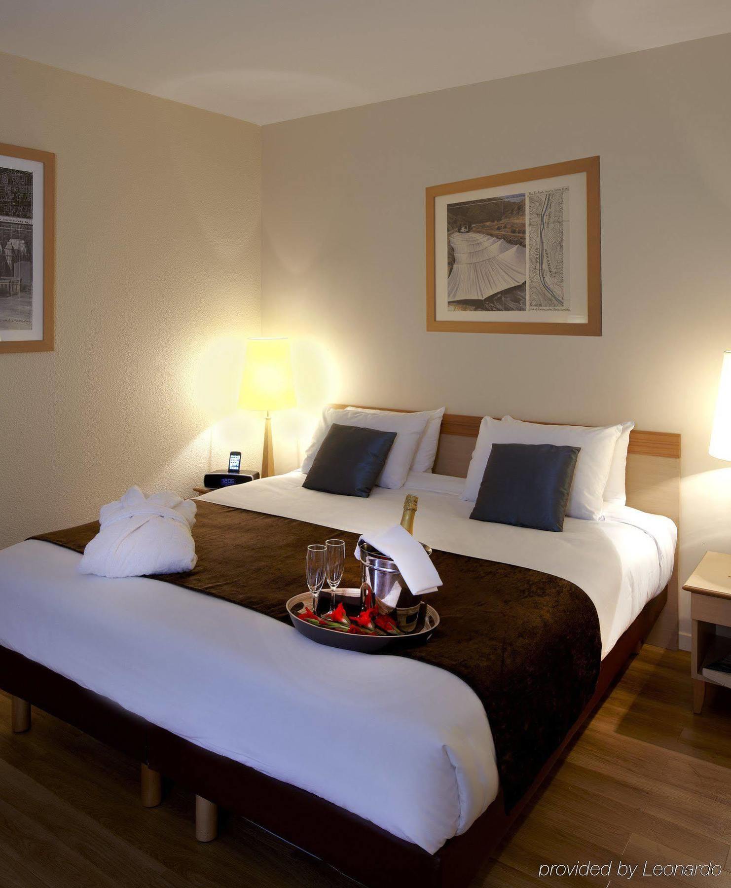 ซิทาดีนส์ บาสตีย์ การ์ เดอ ลียง ปารีส Aparthotel ภายนอก รูปภาพ